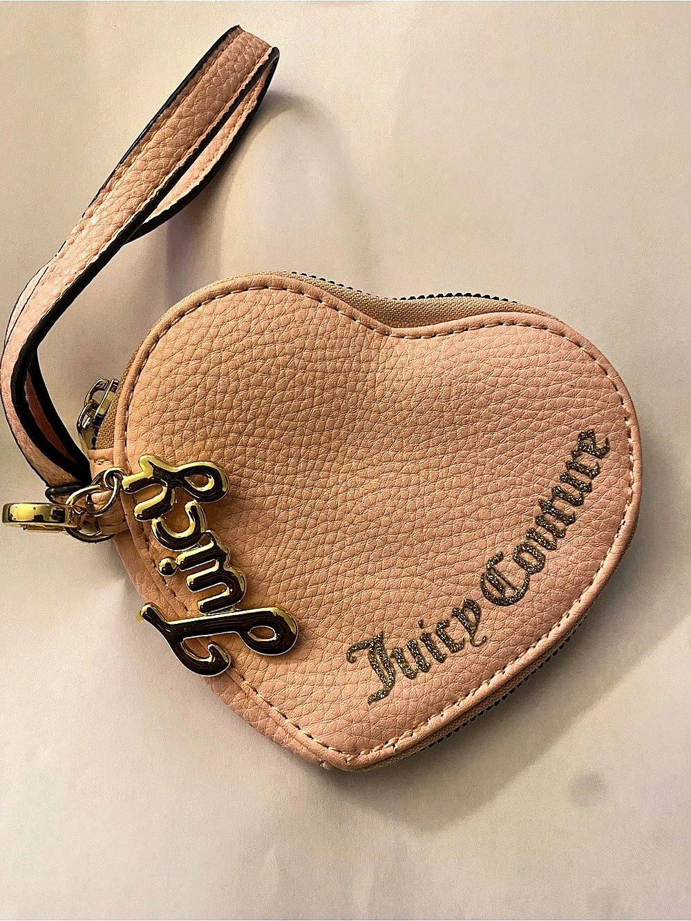 Juicy Couture Heart Coin Pouch Wristlet Pink